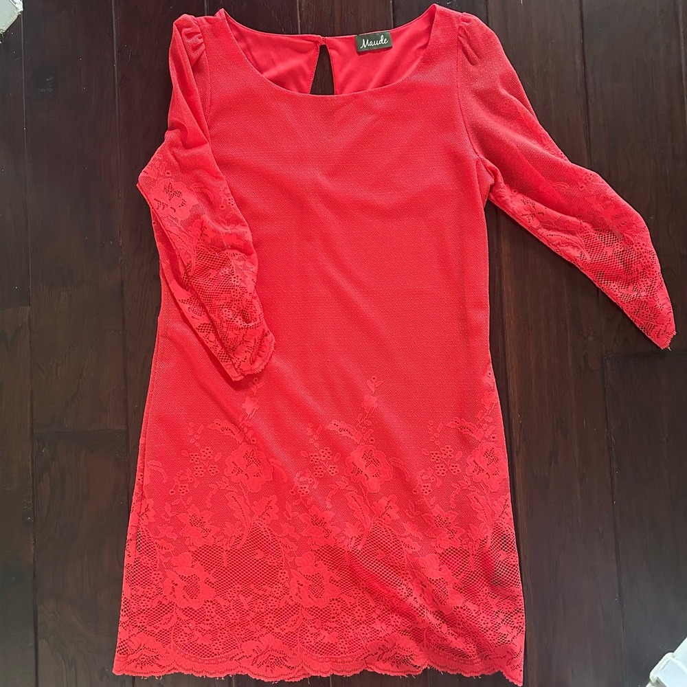 Maude Coral Red Floral Lace Mesh Shift Dress 3/4 Sleeve Lined Romantic Colorful